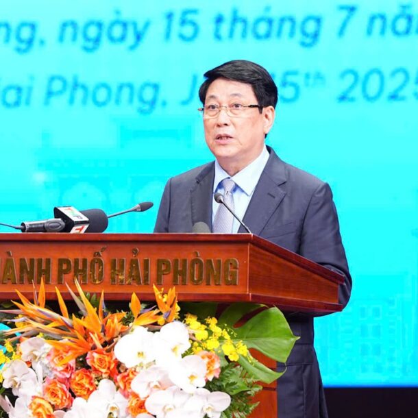 hai-phong-trao-chung-nhan-dau-tu-va-bien-ban-ghi-nho-hop-tac-dau-tu-voi-so-von-15,5-ti-usd