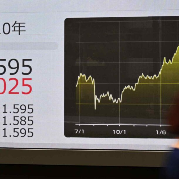 japan-bond-yields-jump-on-fiscal-fears-ahead-of-upper-house-vote