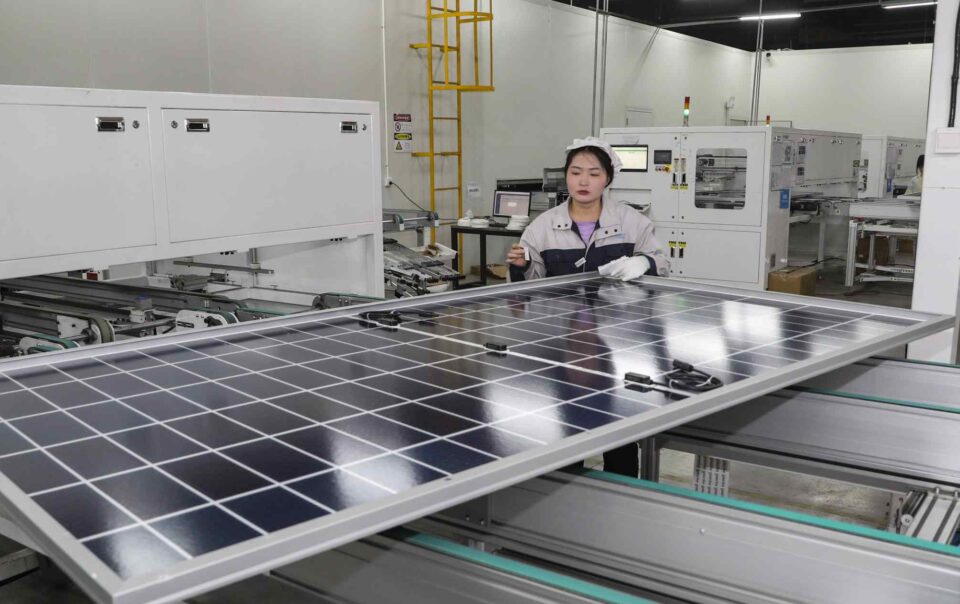 chinese-solar-companies-shrink-us-footprint-as-trump-cuts-incentives