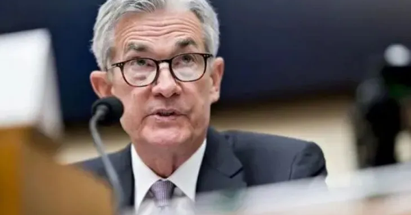 tong-thong-trump-tang-suc-ep-len-chu-tich-fed