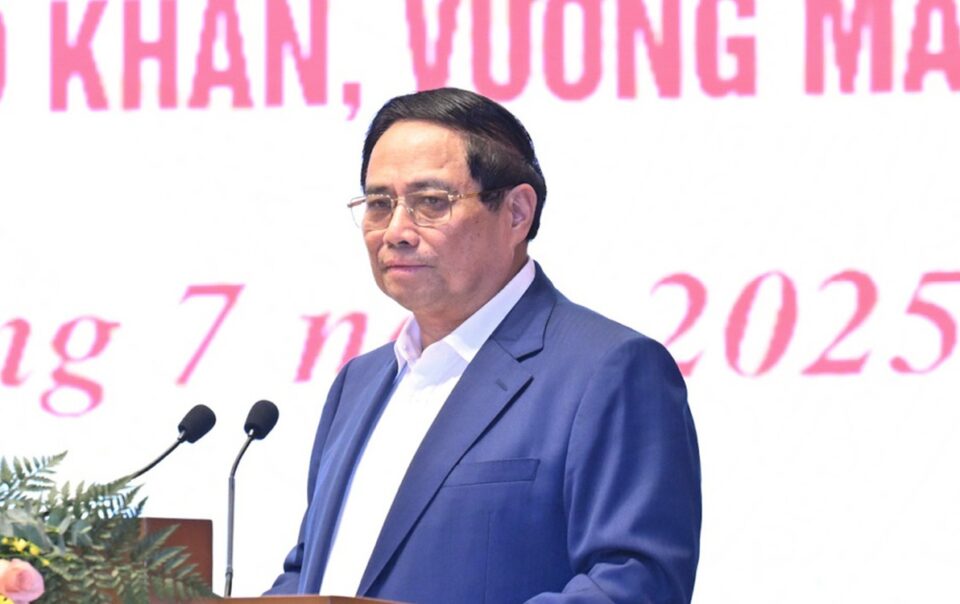 xu-ly-2.981-du-an-ton-dong,-thu-tuong-noi-khong-de-‘sai-chong-sai,-duoc-viec-nay-mat-viec-kia’