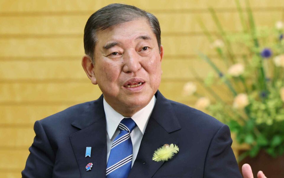japan-voters-head-to-polls-sunday-as-pm-ishiba’s-fate-hangs-in-balance