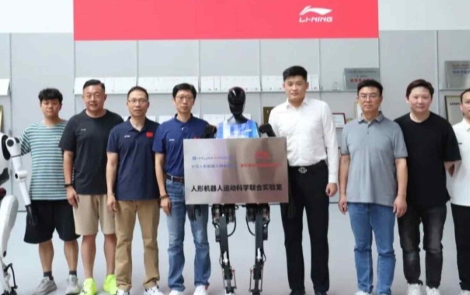 chinese-robots-to-put-running-shoes-through-their-paces