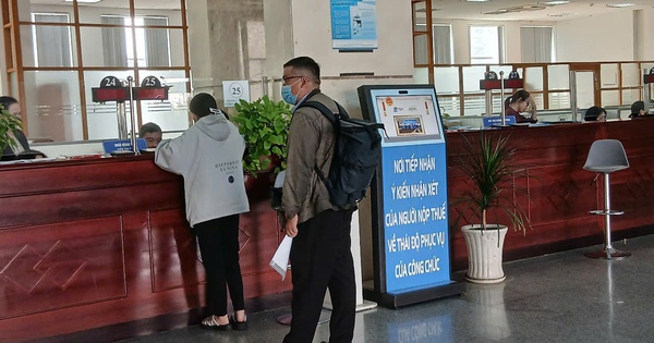 de-xuat-moi-lien-quan-nguoi-no-thue-bi-tam-hoan-xuat-canh