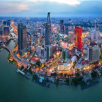 Triển vọng kinh tế Việt Nam nửa cuối năm 2025: Điểm quan trọng đối với danh mục đầu tư