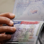 Mỹ tăng phí visa thêm 250 USD, ngành du lịch toàn cầu phản đối dữ dội