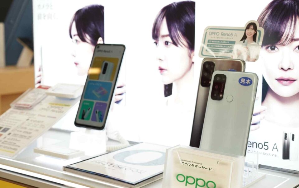 china-smartphone-export-prices-to-us-drop-45%-in-june