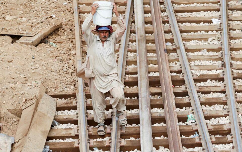 new-central-asia-pakistan-rail-plan-faces-funding,-security-issues