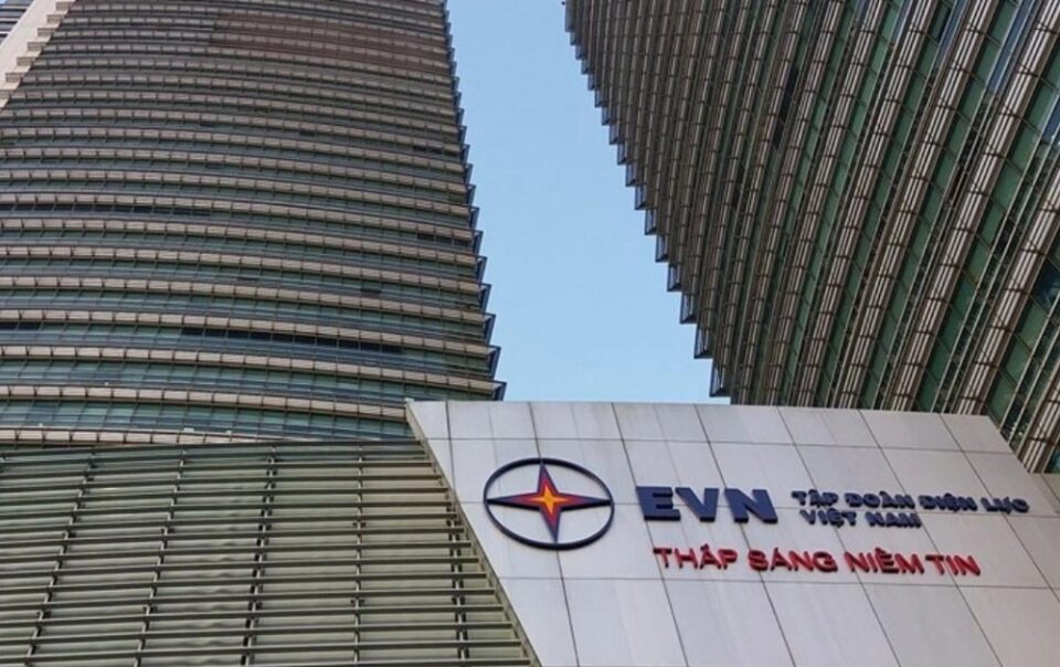 evn-bat-ngo-bao-lai-hon-8.200-ty-dong-nam-2024