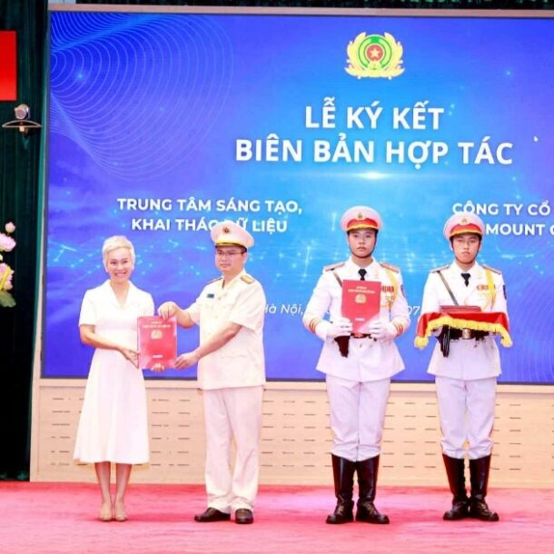 one-mount-ky-ket-hop-tac-chien-luoc-voi-trung-tam-sang-tao,-khai-thac-du-lieu