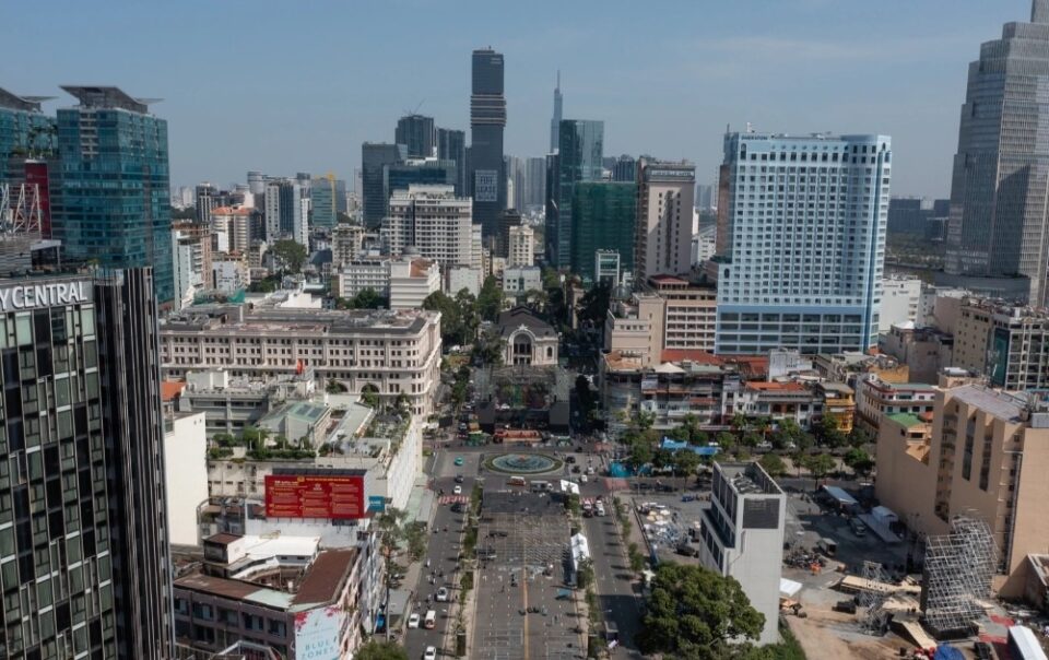 tphcm-tiep-tuc-ap-dung-bang-gia-dat-3-tinh,-thanh-truoc-sap-nhap