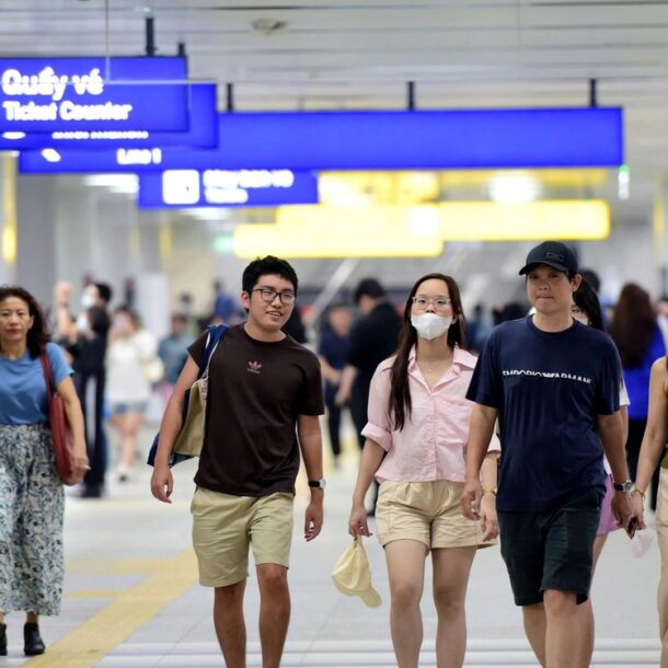 de-xuat-thi-diem-ban-hang-trong-nha-ga-metro-so-1