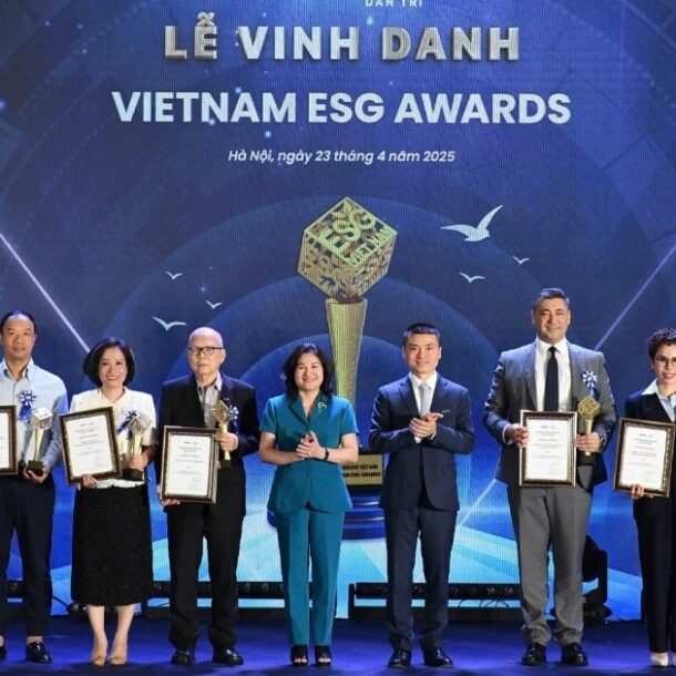 hoi-dong-tham-dinh-vietnam-esg-awards-2025-hop-chieu-30/7
