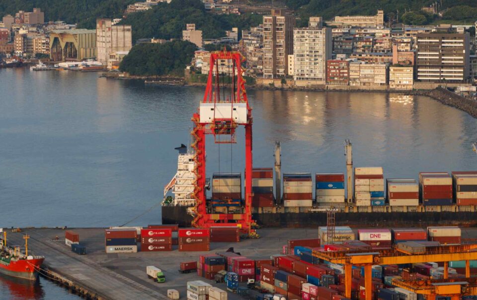 sting-of-20%-us-tariff-inflames-taiwan’s-domestic-political-battle
