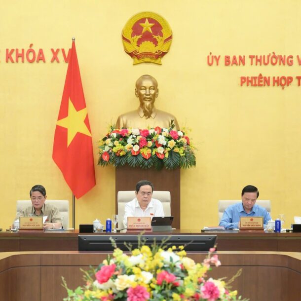 tin-tuc-sang-11-8:-uy-ban-thuong-vu-quoc-hoi-hop,-xem-xet-nhieu-noi-dung-quan-trong