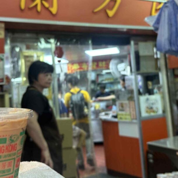 retro-hong-kong-draws-tourists-as-city’s-unique-past-fades-away