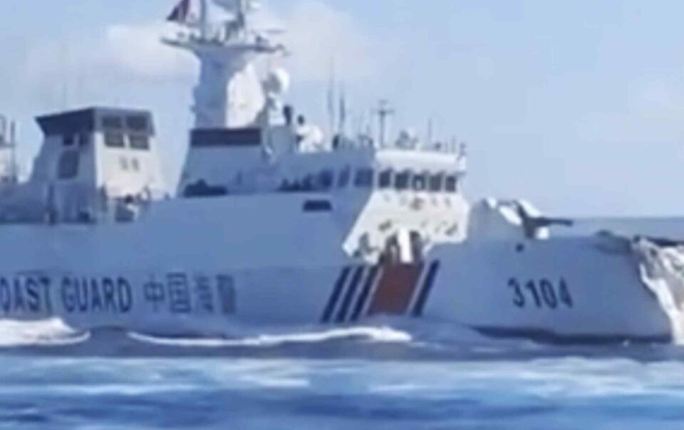 philippines-criticizes-‘dangerous-maneuvers’-after-chinese-ships-collide