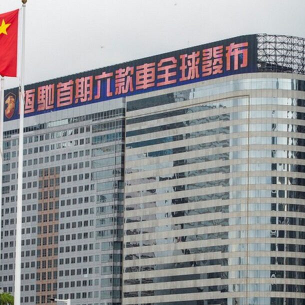 ong-lon-bat-dong-san-trung-quoc-evergrande-bi-huy-niem-yet