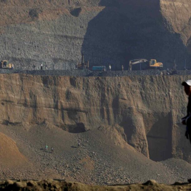 china-pressures-myanmar-rebels-in-bid-to-lock-down-rare-earth-supplies