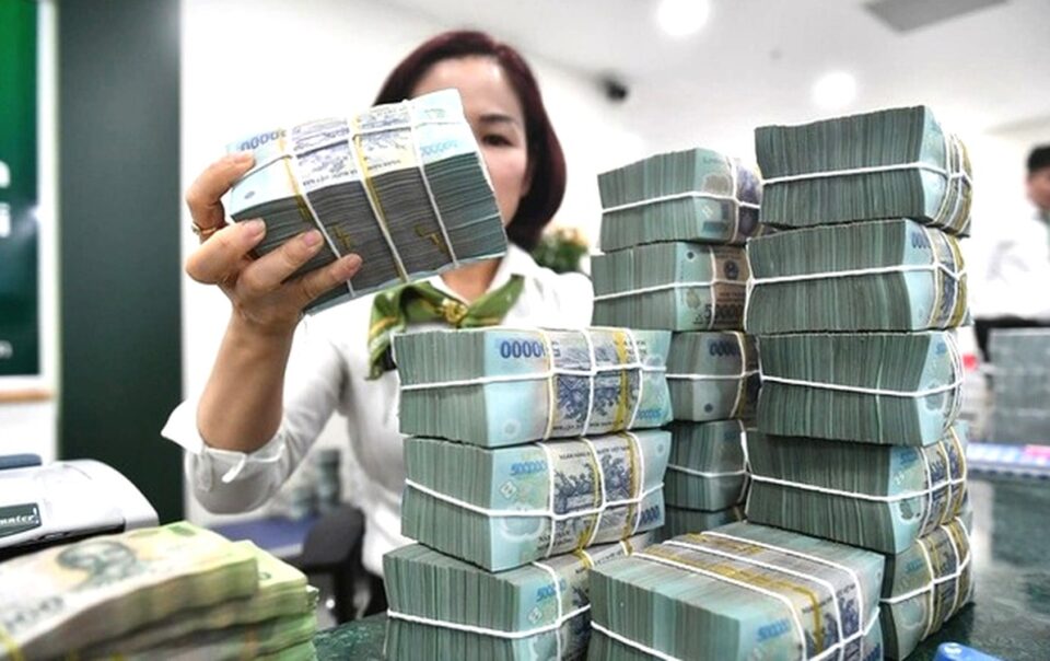 nhung-ngan-hang-tu-nhan-nao-dang-dan-dau-ve-nop-ngan-sach?