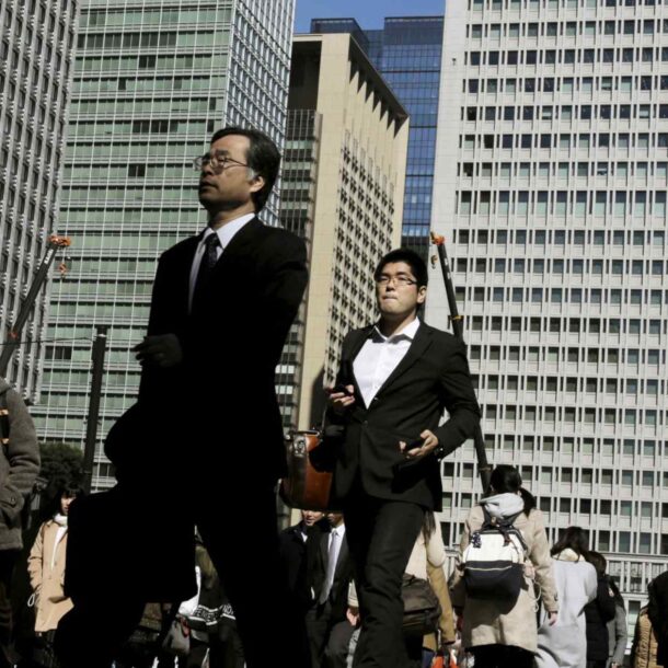 japan’s-gdp-shrinks-at-an-annualized-0.1%-in-june:-jcer