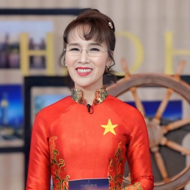 tien-si-nguyen-thi-phuong-thao-phat-bieu-tai-le-khanh-thanh,-khoi-cong-80-du-an-tieu-bieu