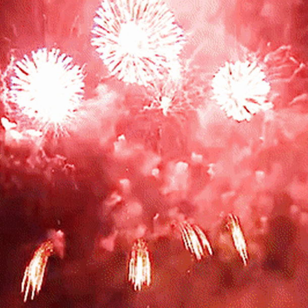 chi-tien-trieu-dat-cho-dep-xem-phao-hoa-o-ha-noi