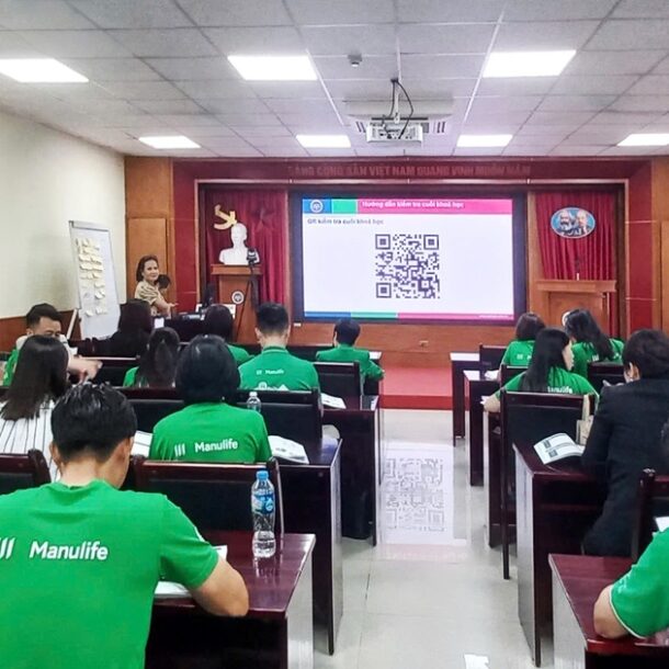 manulife-to-chuc-chuong-trinh-nang-cao-kien-thuc-y-te-cong-dong-cho-tu-van-vien