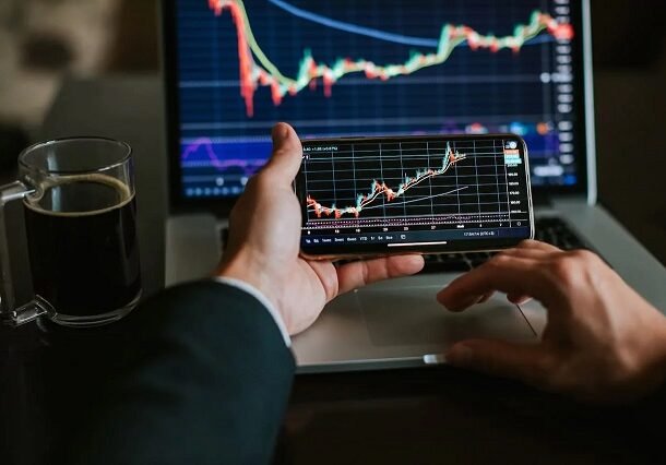 top-co-phieu-dang-chu-y-dau-phien-04/09