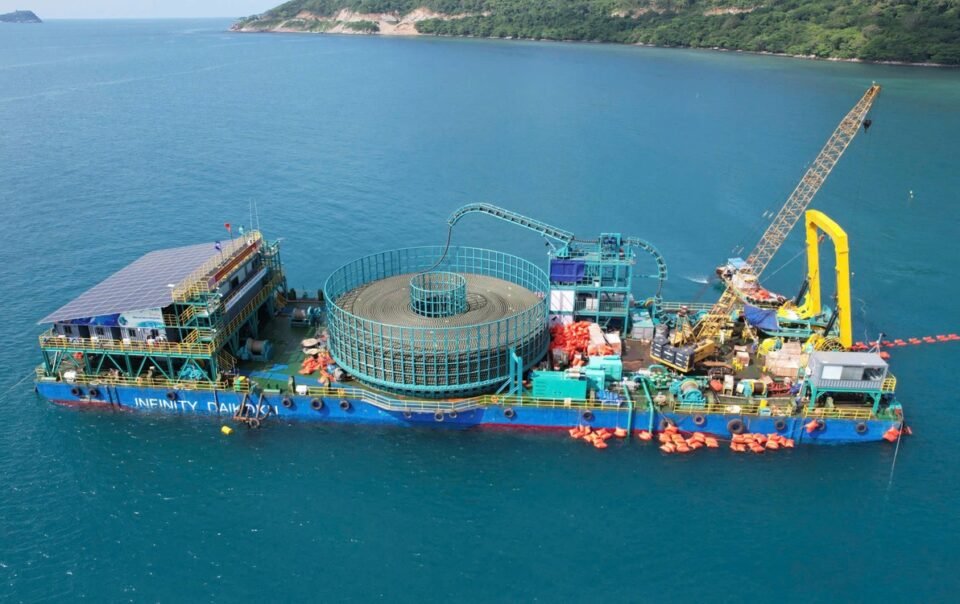 con-dao-da-co-dien-tu-dien-luoi-quoc-gia