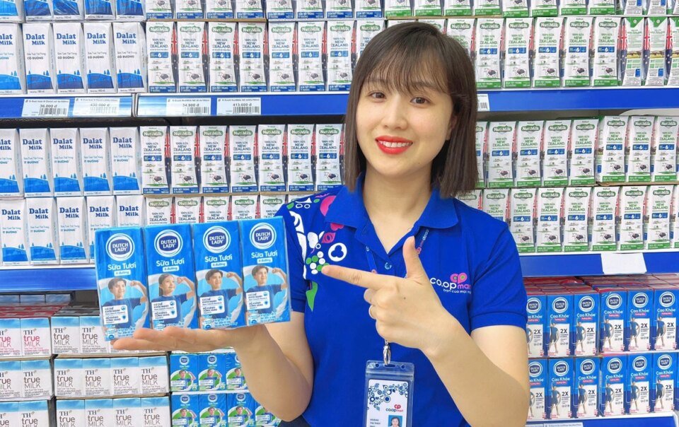 coopmart-tang-hon-10.000-hop-sua-mien-phi-cho-hoc-sinh-nhan-dip-khai-giang