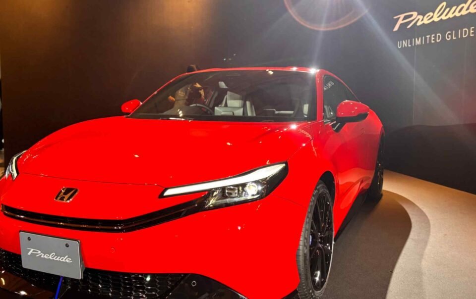 ’80s-nostalgia:-honda-resurrects-prelude-as-hybrid-for-middle-aged-drivers