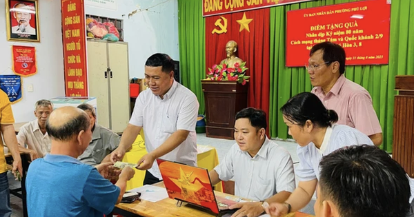 cham-dang-ky-thuong-tru-cho-con-co-duoc-nhan-100.000-dong-dip-quoc-khanh-2-9?