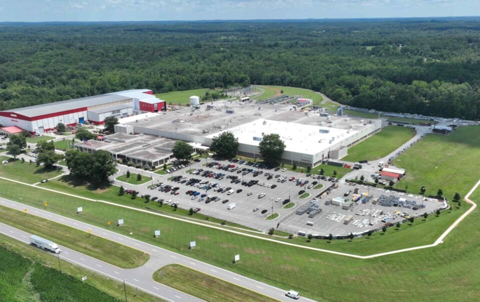 hitachi-to-invest-$1bn-in-us-plants-for-transformers,-grid-equipment