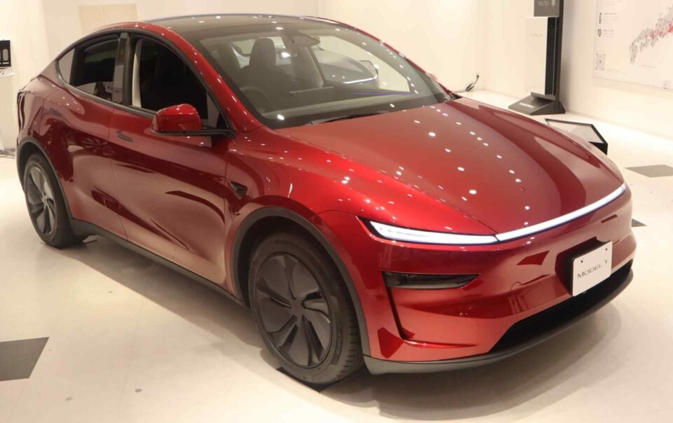 tesla-close-to-dethroning-nissan-in-japan’s-ev-market
