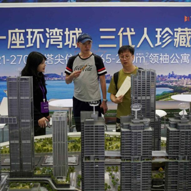 shenzhen-lifts-some-of-last-homebuying-curbs-in-china’s-top-cities