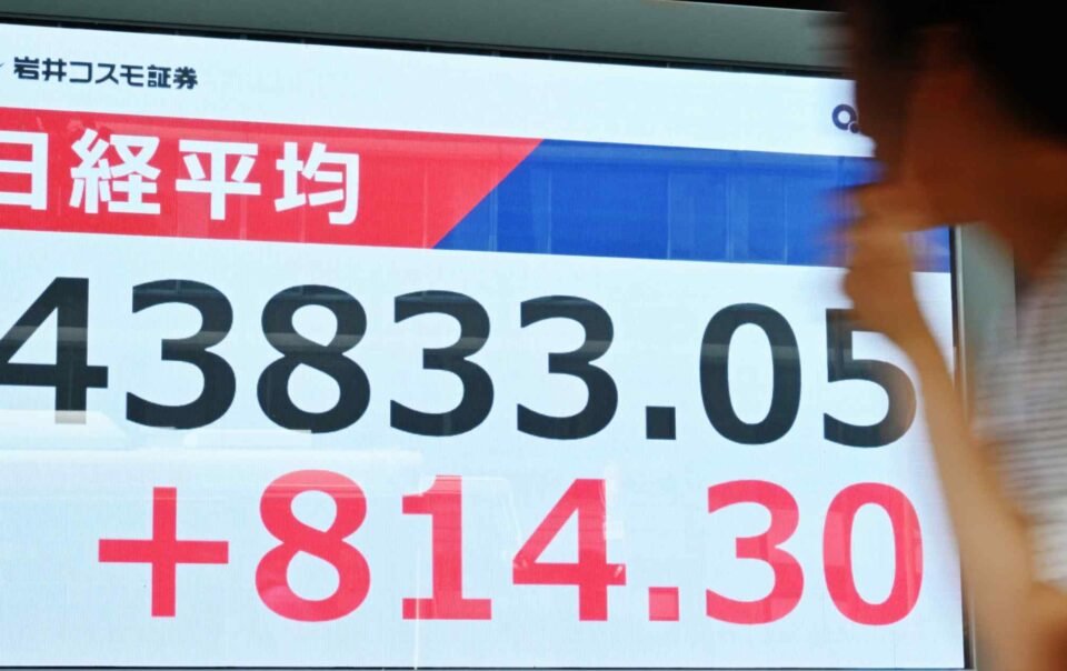 japan-stocks-near-fresh-intraday-high-as-pm-ishiba-resigns