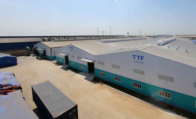 lo-luy-ke-hon-3.2-ngan-ty,-co-phieu-ttf-tiep-tuc-bi-canh-bao