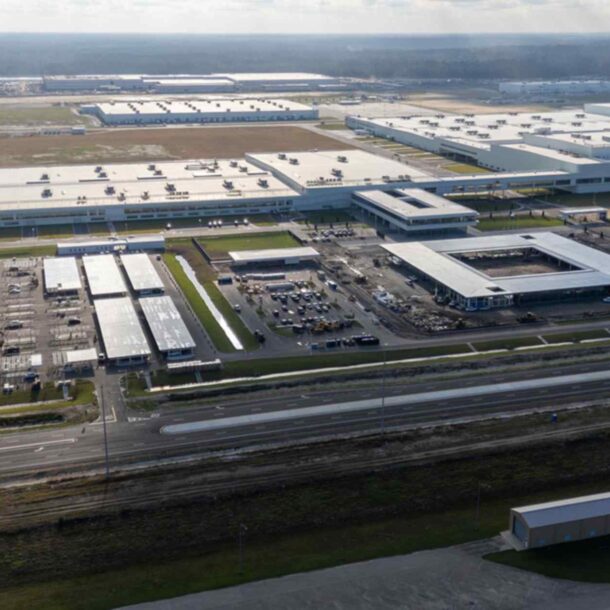 hyundai’s-us-investment-strategy-chilled-by-mass-arrest-of-workers