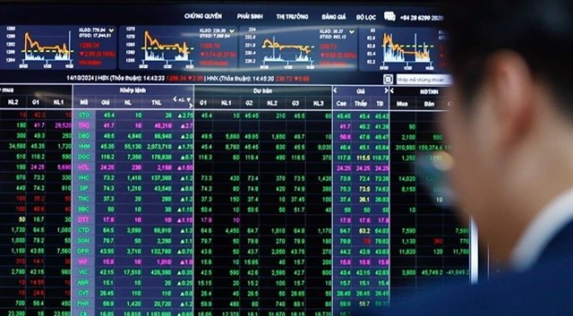 danh-thue-20%-tren-lai-chung-khoan:-nhung-lo-ngai-va-cac-van-de-can-lam-ro