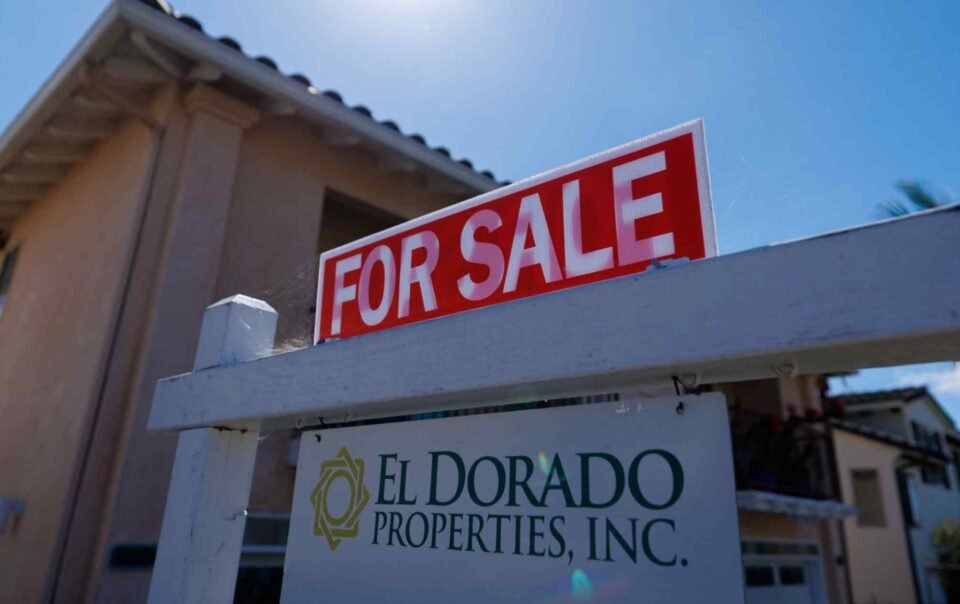 chinese-lead-boom-in-us-home-purchases-by-foreigners