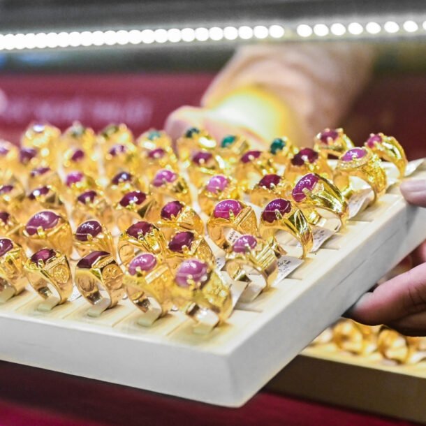 gia-vang-hom-nay-22/9/2025:-vang-mieng-bat-tang-manh-len-133,6-trieu-dong/luong