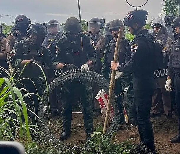 thai-lan-cho-xay-10-km-hang-rao-bien-gioi-voi-campuchia