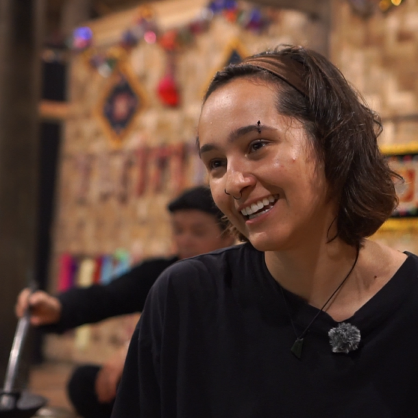 nu-du-khach-brazil-nhu-‘song-trong-bao-tang’-khi-den-ngoi-lang-doc-la-o-thai-nguyen