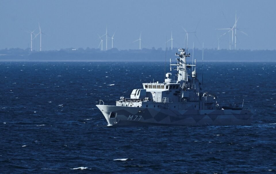 bien-baltic-trong-vong-xoay-cang-thang-moi