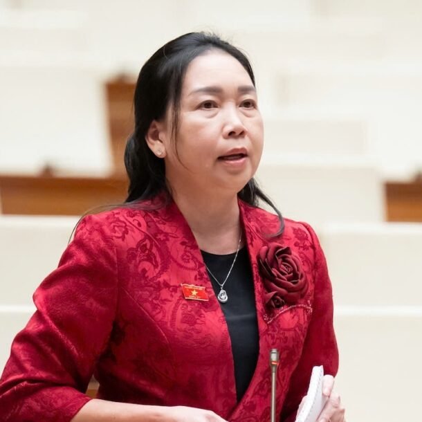 de-xuat-mo-rong-bao-hiem-vang,-usd-gui-tai-ngan-hang