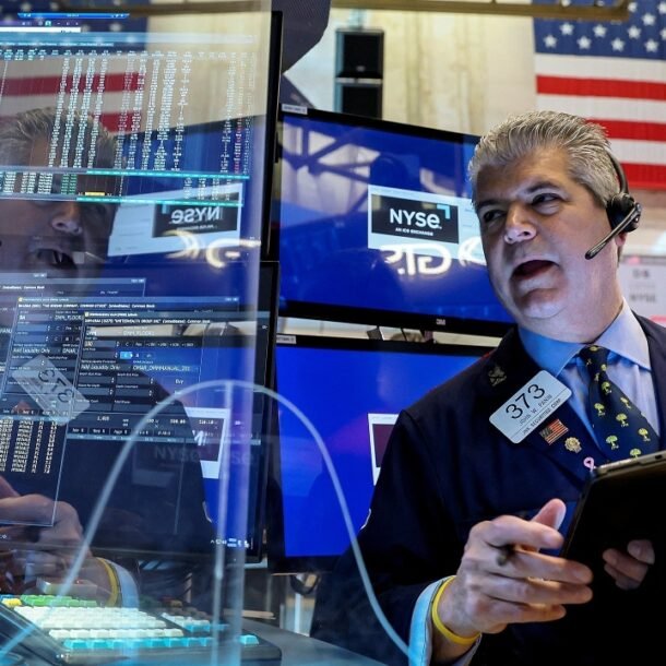 chinh-phu-dong-cua-tac-dong-the-nao-den-thi-truong-tai-chinh-my