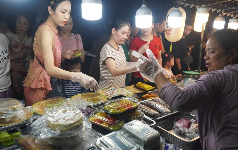 dac-san-15-tinh,-thanh-pho-hoi-tu-o-xu-thanh