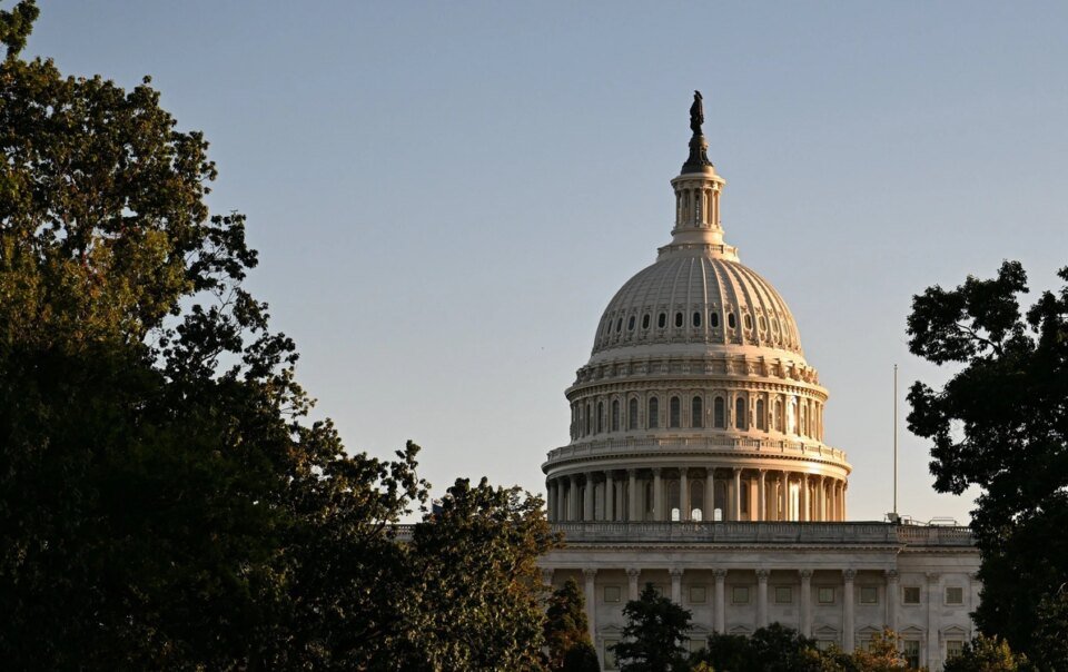 ngan-sach-be-tac,-chinh-phu-my-tiep-tuc-dong-cua-den-it-nhat-ngay-6-10