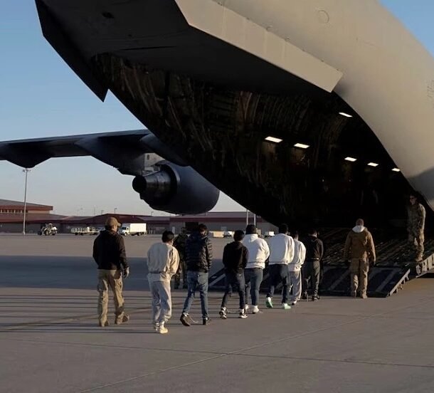 toa-toi-cao-mo-duong-cho-ong-trump-truc-xuat-350.000-nguoi-venezuela